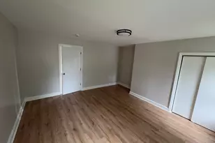 86 N 4th St, Aurora, IL 60505 - Photo 5