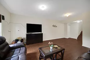 439 Bay Tree Cir, Vernon Hills, IL 60061 - Photo 25