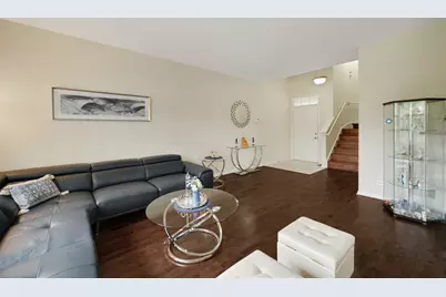 439 Bay Tree Circle, Vernon Hills, IL 60061 - Photo 3