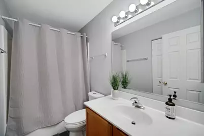 439 Bay Tree Circle, Vernon Hills, IL 60061 - Photo 23