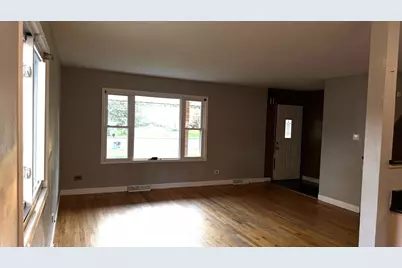 1373 Glen Ellyn Road, Glendale Heights, IL 60139 - Photo 3