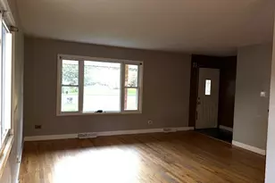 1373 Glen Ellyn Rd, Glendale Heights, IL 60139 - Photo 3