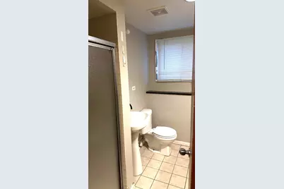 1373 Glen Ellyn Road, Glendale Heights, IL 60139 - Photo 15