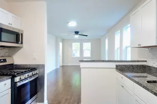 10703 W Woodland Ave, Beach Park, IL 60087 - Photo 19