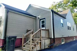 10703 W Woodland Ave, Beach Park, IL 60087 - Photo 7
