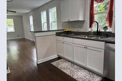 10703 W Woodland Avenue, Beach Park, IL 60087 - Photo 17