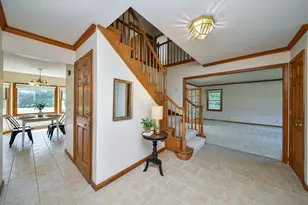 6N584 Juniper Ct, Saint Charles, IL 60175 - Photo 9