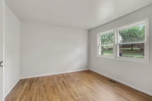 1938 Oxford Ct, Schaumburg, IL 60194 - Photo 11