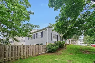 1938 Oxford Ct, Schaumburg, IL 60194 - Photo 25