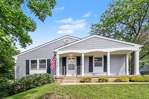 1938 Oxford Ct, Schaumburg, IL 60194 - Photo 1