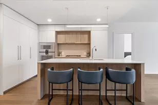 211 N Harbor Dr, Chicago, IL 60601 - Photo 5