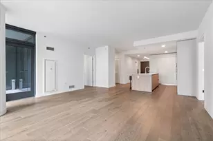 211 N Harbor Dr, Chicago, IL 60601 - Photo 3