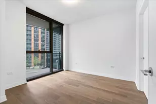 211 N Harbor Dr, Chicago, IL 60601 - Photo 11