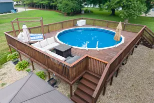 520 Cottonwood Dr, Salem, IL 62881 - Photo 5