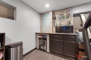 327 Miner St, Bensenville, IL 60106 - Photo 25