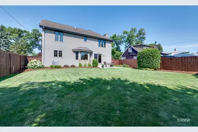 327 Miner Street, Bensenville, IL 60106 - Photo 31