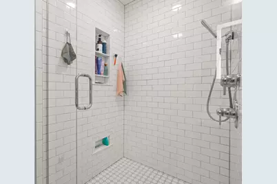 1239 Yorkshire Drive S, Sycamore, IL 60178 - Photo 23