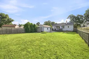 119 Park Dr, Joliet, IL 60436 - Photo 29