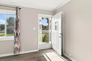 119 Park Dr, Joliet, IL 60436 - Photo 5
