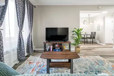 816 W Saint James Street #1E, Arlington Heights, IL 60005 - Photo 7