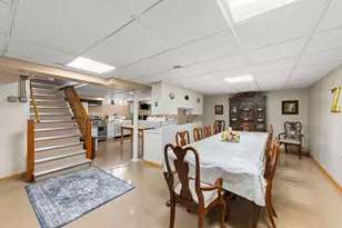 261 S Mayfair Pl, Chicago Heights, IL 60411 - Photo 17