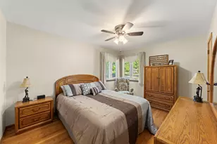 261 S Mayfair Pl, Chicago Heights, IL 60411 - Photo 9