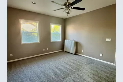 437 10th Place, Lasalle, IL 61301 - Photo 15