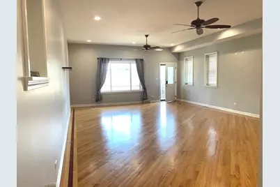 1327 W Walton Street #2, Chicago, IL 60642 - Photo 3