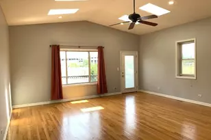 1327 W Walton St, Chicago, IL 60642 - Photo 15