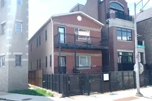 1327 W Walton St, Chicago, IL 60642 - Photo 1
