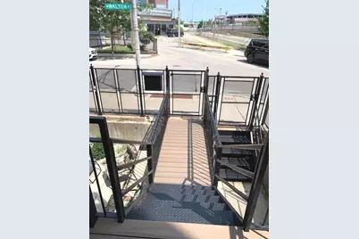 1327 W Walton Street #2, Chicago, IL 60642 - Photo 35