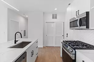 3140 N Clybourn Ave, Chicago, IL 60657 - Photo 5