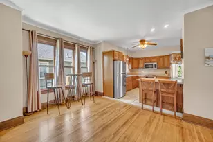 1337 Campbell Ave, Lasalle, IL 61301 - Photo 9