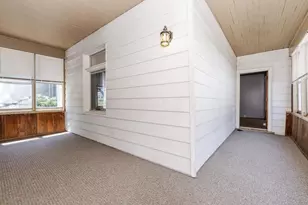 918 N Oak St, Bloomington, IL 61701 - Photo 3