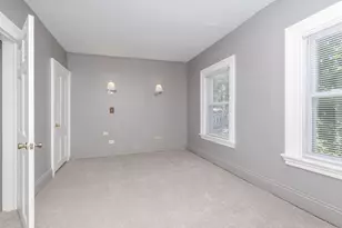918 N Oak St, Bloomington, IL 61701 - Photo 21