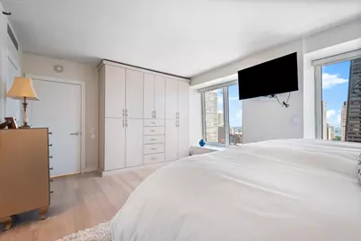 161 E Chicago Avenue #24-02, Chicago, IL 60611 - Photo 19