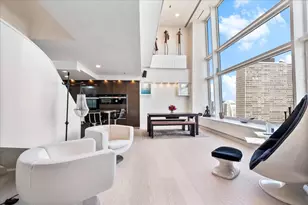 161 E Chicago Ave, Chicago, IL 60611 - Photo 5