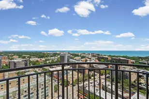 807 Davis St, Evanston, IL 60201 - Photo 19