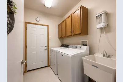 828 Bohannon Circle, Oswego, IL 60543 - Photo 11