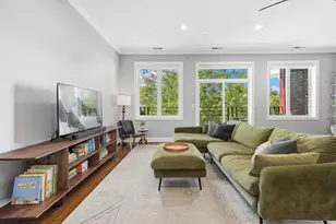 2642 W Chicago Ave, Chicago, IL 60622 - Photo 5