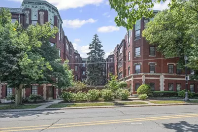 906 Oakton Street #2, Evanston, IL 60202 - Photo 3