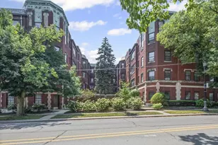 906 Oakton St, Evanston, IL 60202 - Photo 3