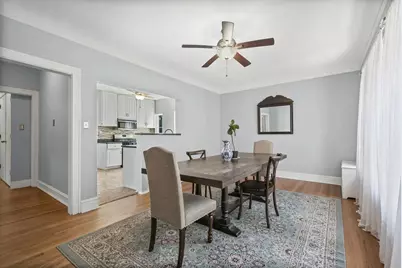 906 Oakton Street #2, Evanston, IL 60202 - Photo 11