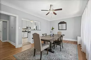 906 Oakton St, Evanston, IL 60202 - Photo 11