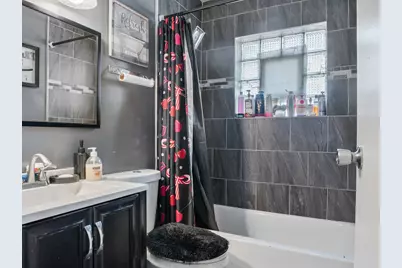 18W133 Kirkland Lane, Villa Park, IL 60181 - Photo 9
