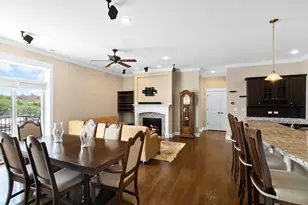 1952 W Cuyler Ave, Chicago, IL 60613 - Photo 5