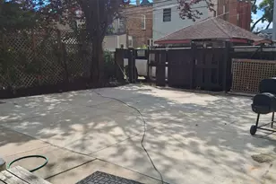 441 E 42nd St, Chicago, IL 60653 - Photo 39