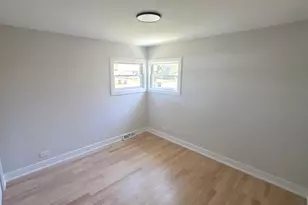 316 N Reuter Dr, Arlington Heights, IL 60005 - Photo 11