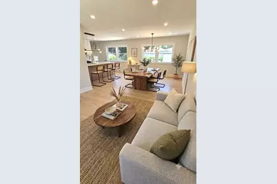 316 N Reuter Drive, Arlington Heights, IL 60005 - Photo 9