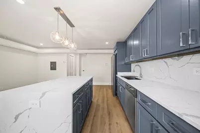 10217 Dearlove Road #101, Glenview, IL 60025 - Photo 7